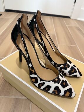 Michael Kors Leopard Print Pointed Toe Heels with Black Trim (New)